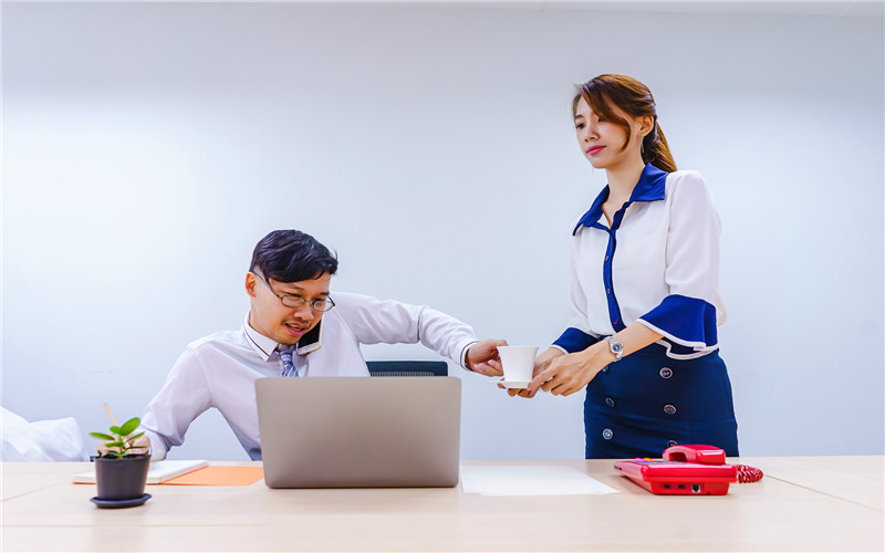 投資少、門檻低、比較穩妥的創業項目，現在市場上還有哪些？
