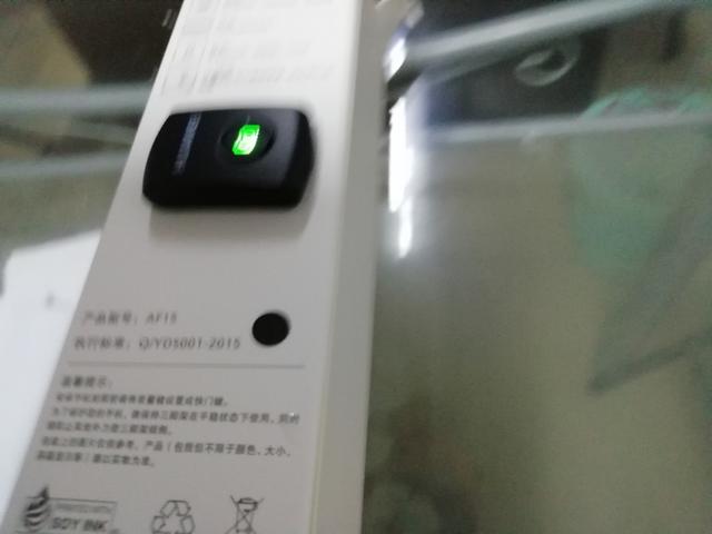 如何利用自拍桿藍牙拍照