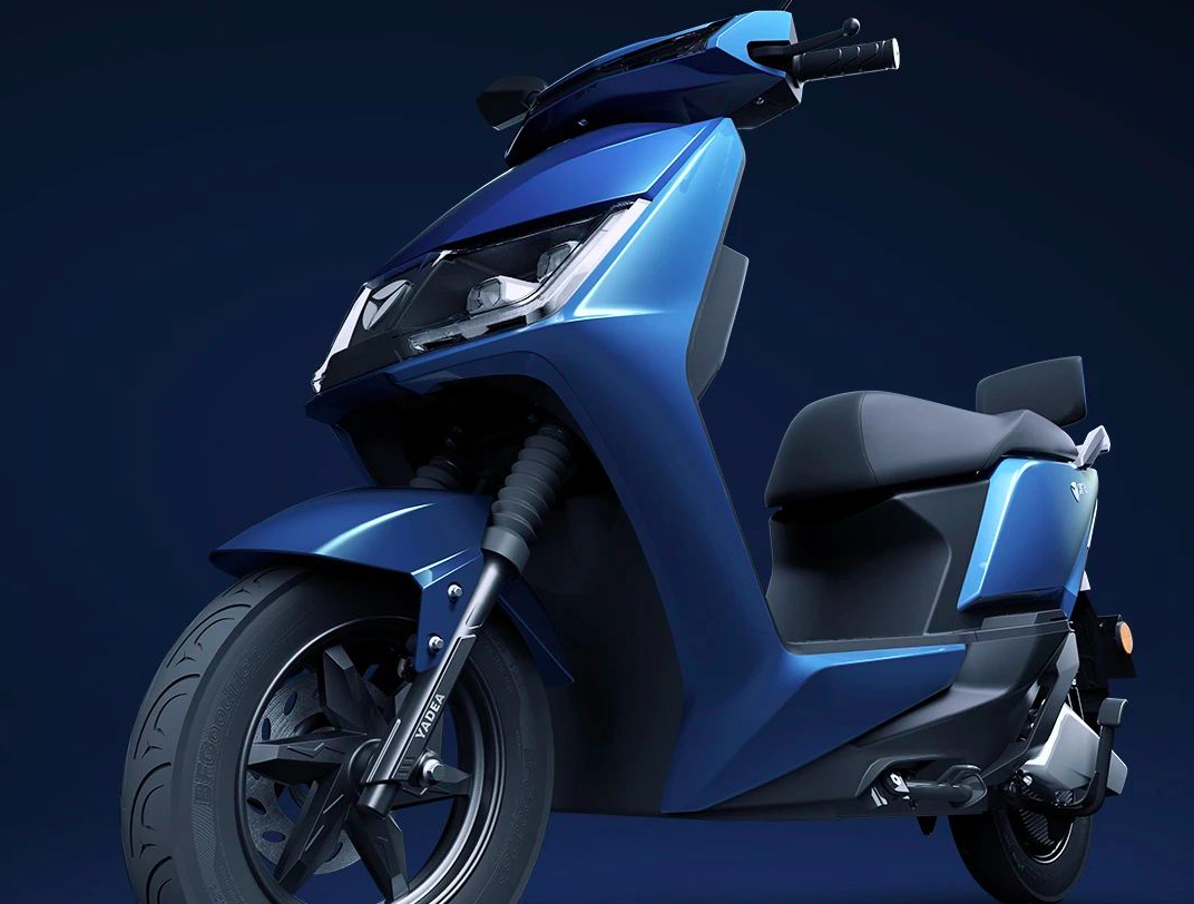 雅迪這款電動車，搭載TTFAR電機，續航122公里，價格不到3800元
