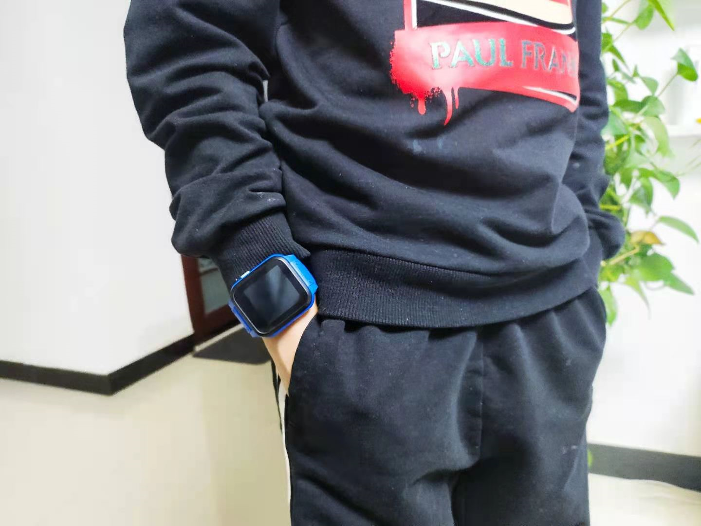 9重AI定位，7天超長待機，百元級小尋兒童電話手表A7體驗