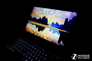 生產力代表 新ThinkPad X1 Carbon評測