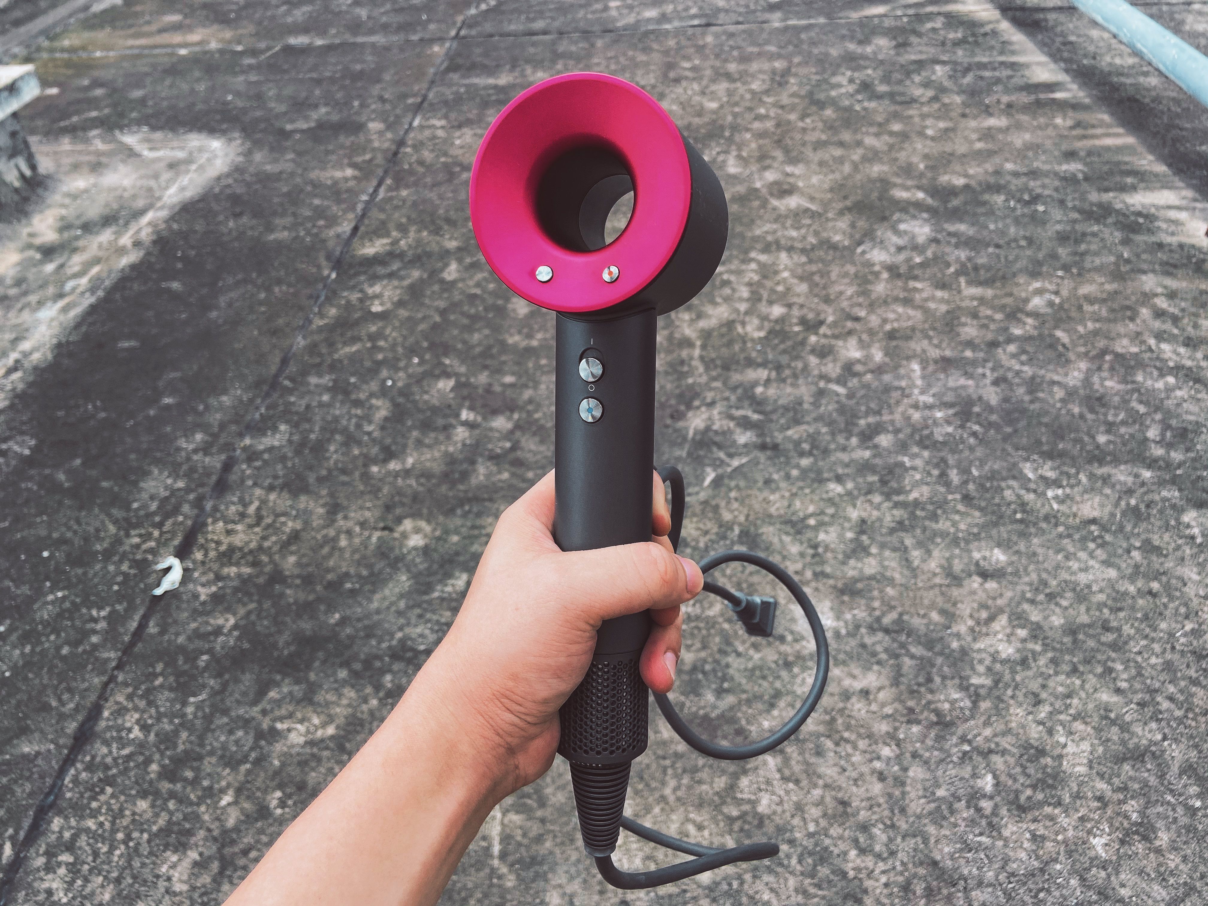 拼多多上車實測，2299元入手戴森HD03吹風機：果然一分錢一分貨