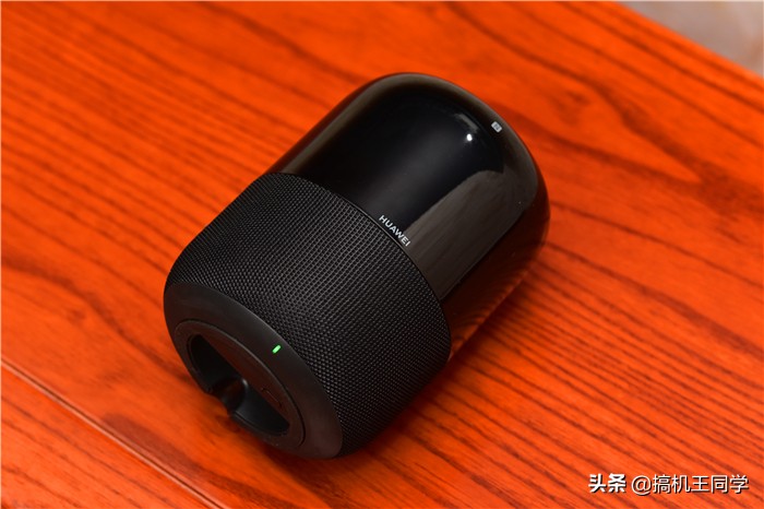 連接簡便，玩法豐富——華為AI音箱2電池版