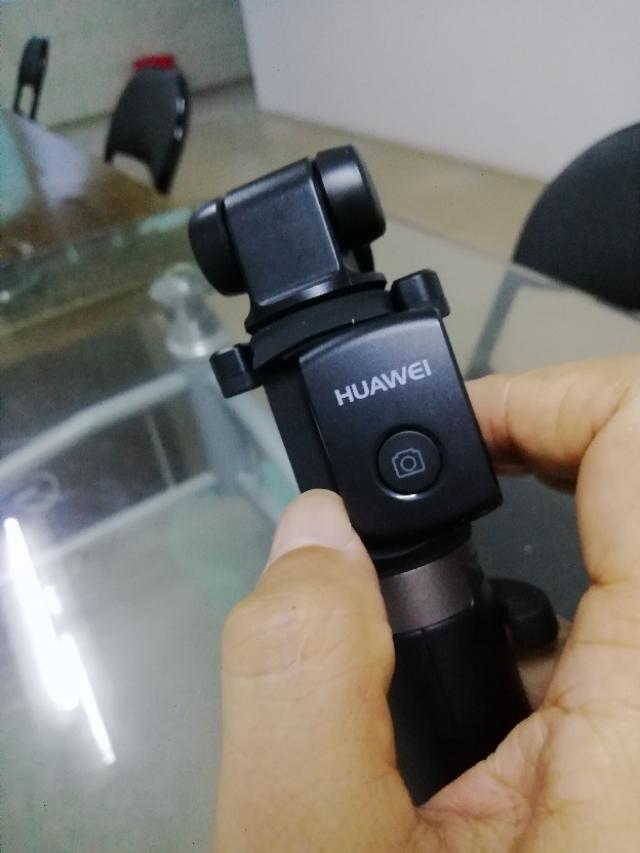 如何利用自拍桿藍牙拍照