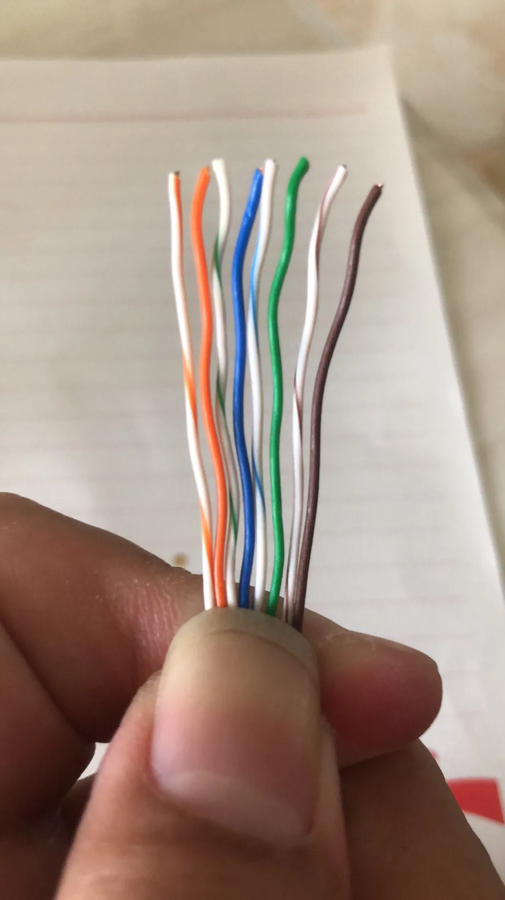 網線穿水晶頭的排序是怎樣的