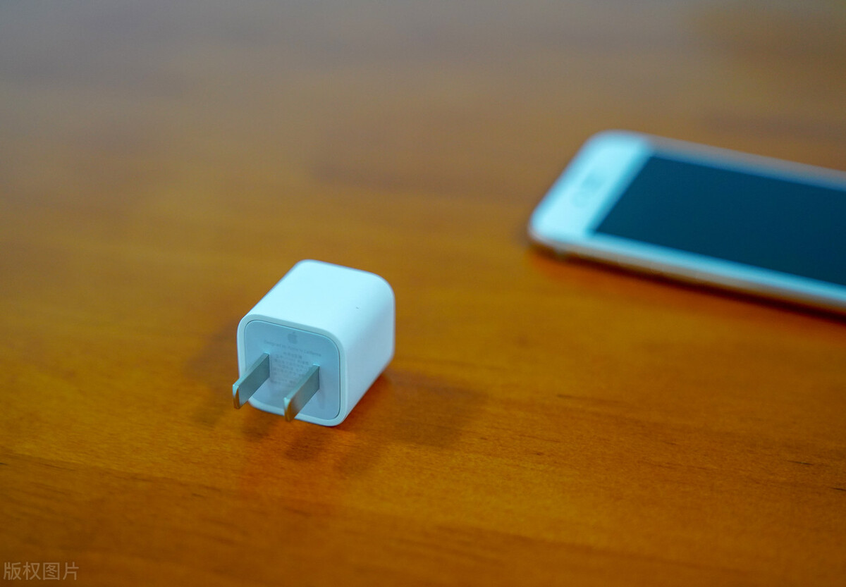如何給iPhone正確充電？學會這5點，電池健康始終保持良好的狀態