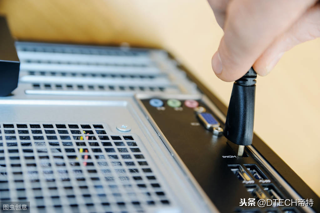 你知道電視機背后的HDMI接口是干什么的嗎？你沒有用過嗎？