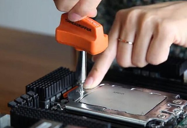 AMD銳龍Threadripper處理器怎么安裝？銳龍Threadripper安裝教程