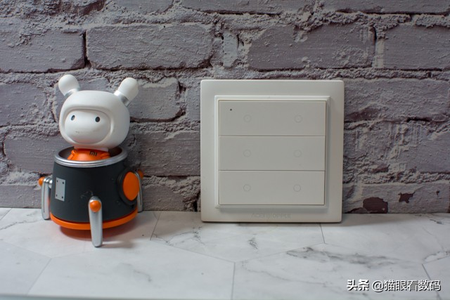 支持蘋果HomeKit和小米米家 綠米Aqara智能吸頂燈輕體驗