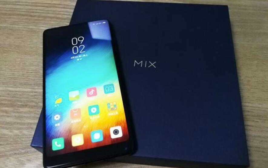 小米Mix2s已經用了一年半，感覺還能再戰兩年