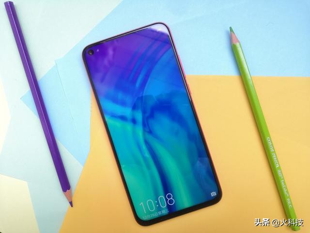 3月份的華為手機不能盲目亂買，當前最值得擁有的4款華為全屏手機