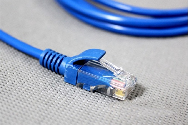 機頂盒怎么和電視連接？這幾種方式都可以實現，與設備的樣式有關