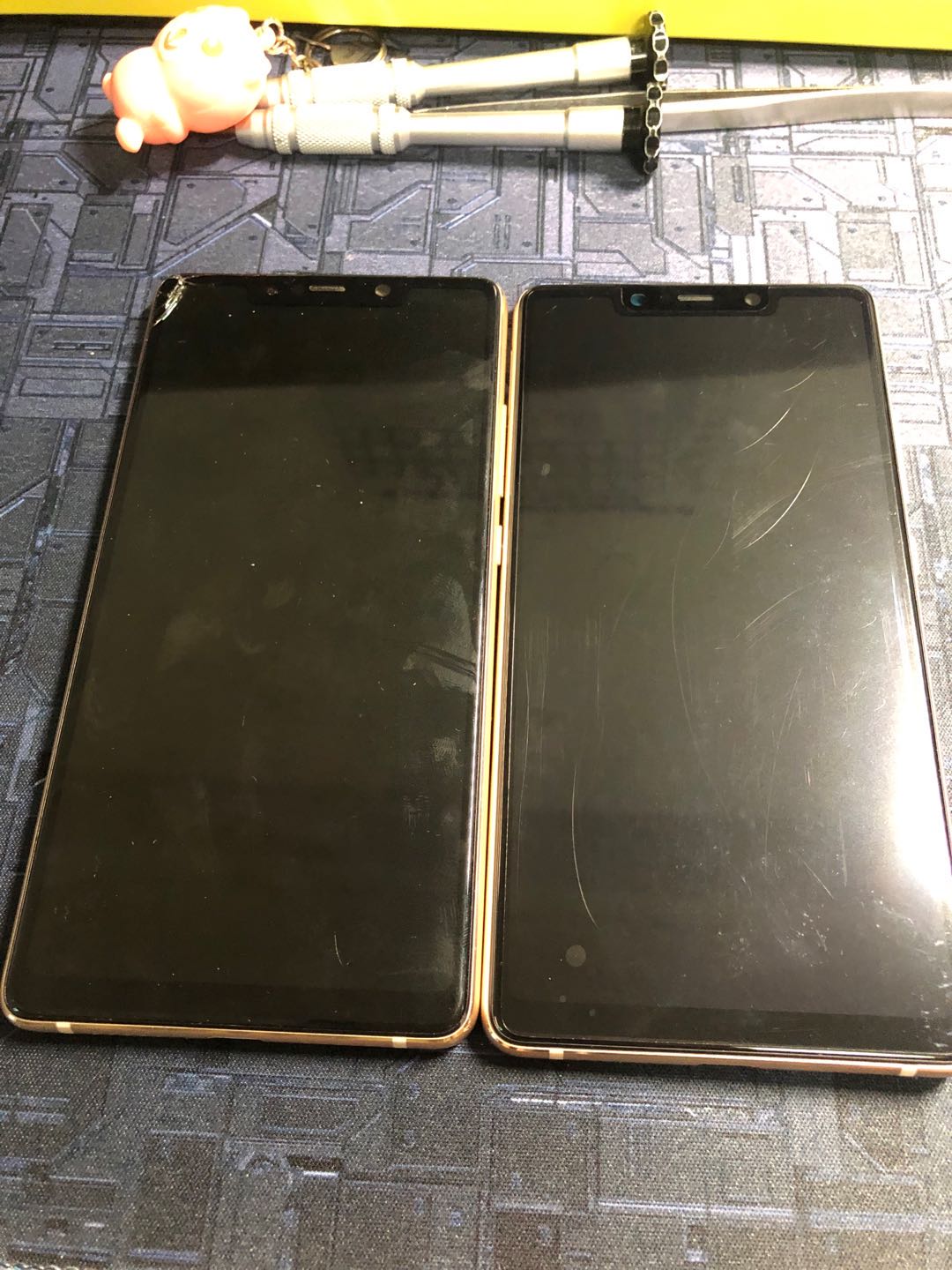 小米手機8SE換原裝總成拆機分解全程換屏自己都可以！