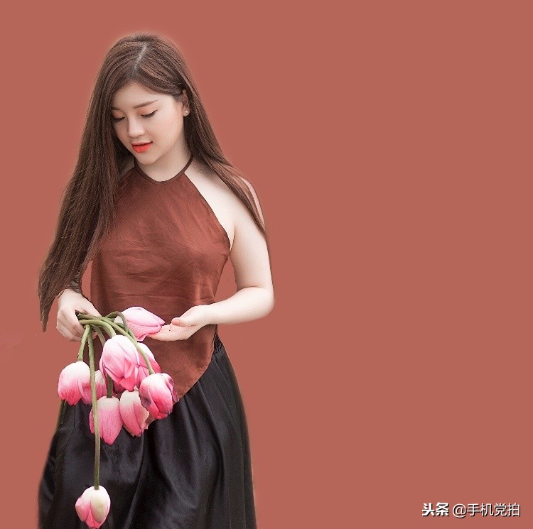 教你手機3步“更換照片背景”｜一張靚照N種背景！