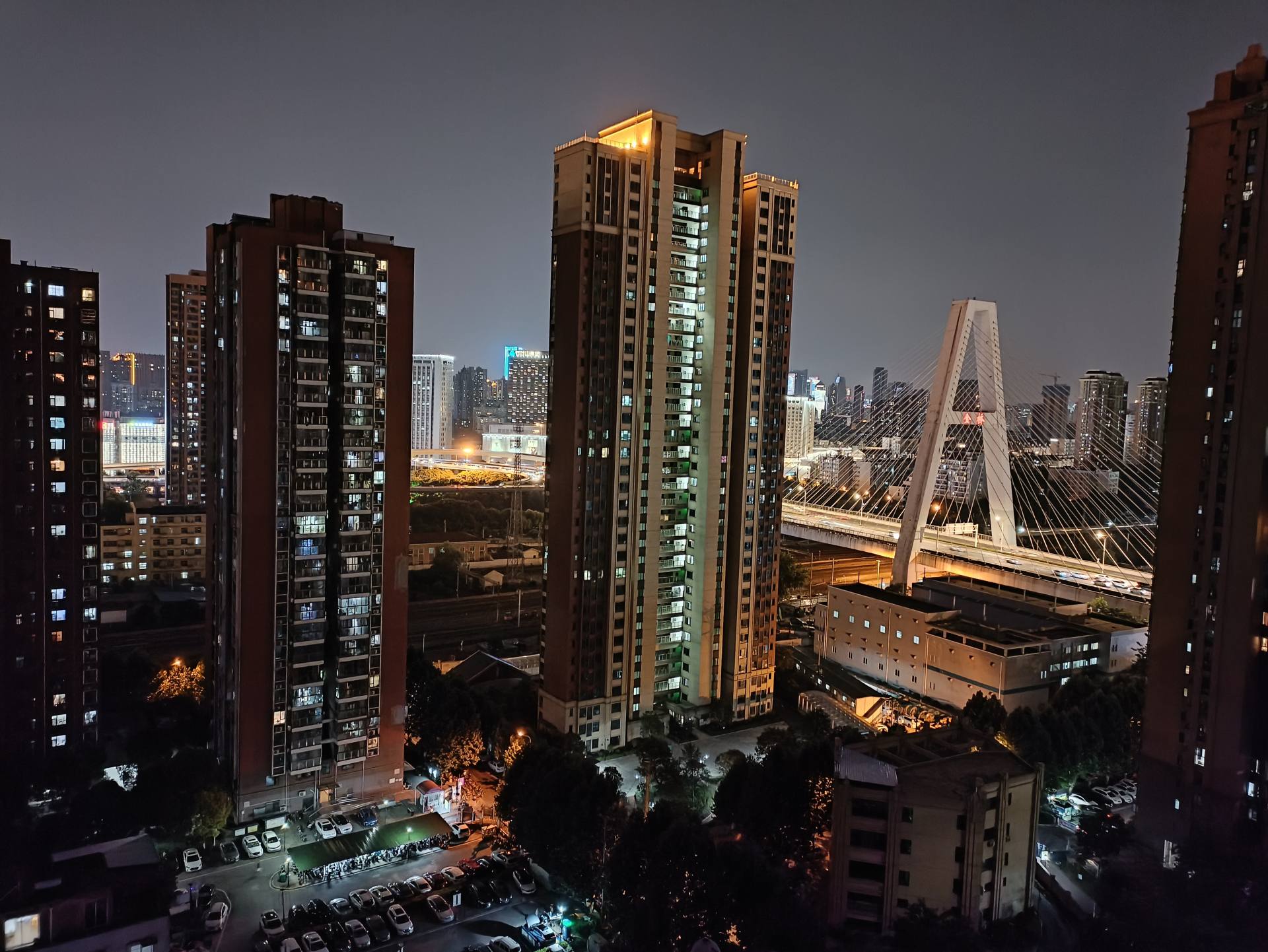 不吹不黑的小米新手機，Redmi Note 10 Pro真實的體驗