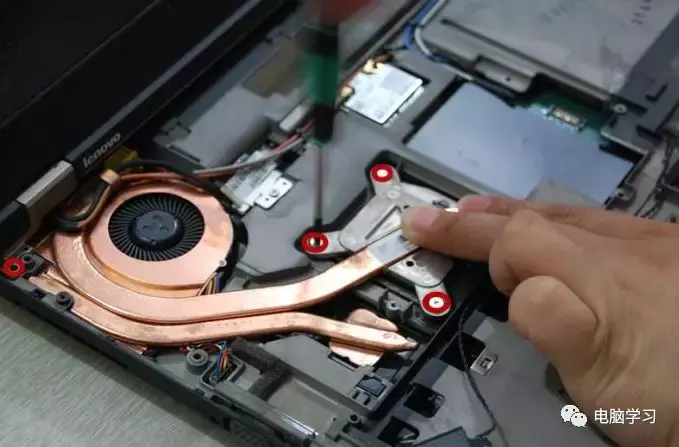筆記本電腦拆機清灰圖解，大神手把手教你（ThinkPad T430）
