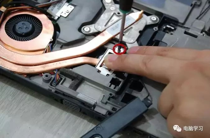 筆記本電腦拆機清灰圖解，大神手把手教你（ThinkPad T430）