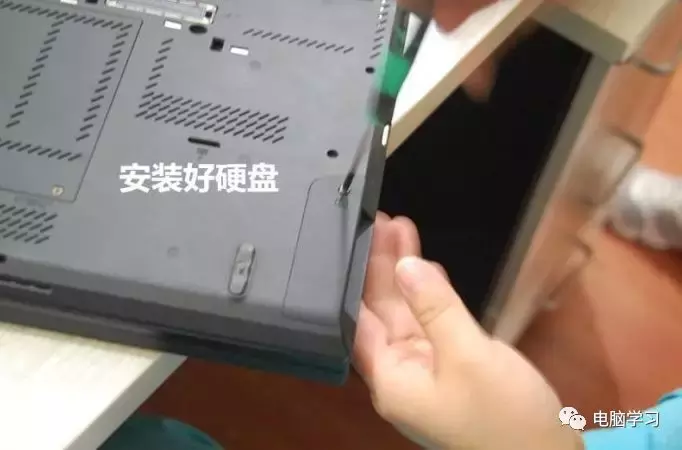 筆記本電腦拆機清灰圖解，大神手把手教你（ThinkPad T430）