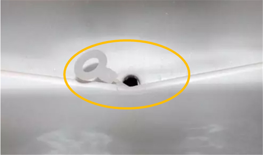 為何冰箱冷藏室總結冰？與排水孔有何關系，自己能疏通嗎？