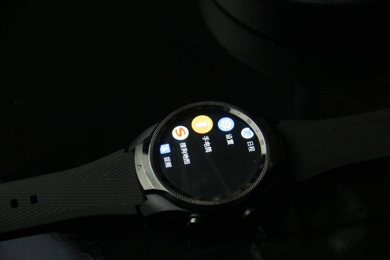 TicWatch 用手表打開你的手機，賦予手表新意義