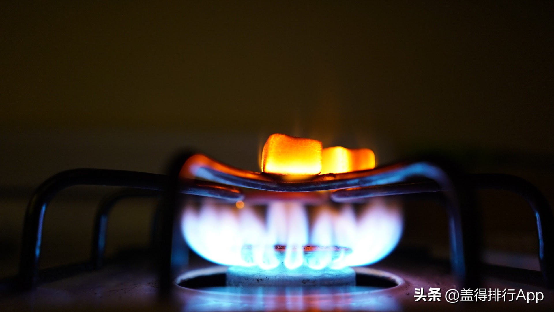 家用燃氣灶怎么挑？10年老師傅總結4個挑選要點