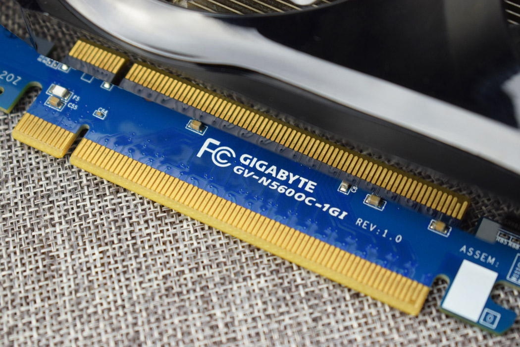 當年它還賣1999，老顯卡GTX560TI死磕新卡測試