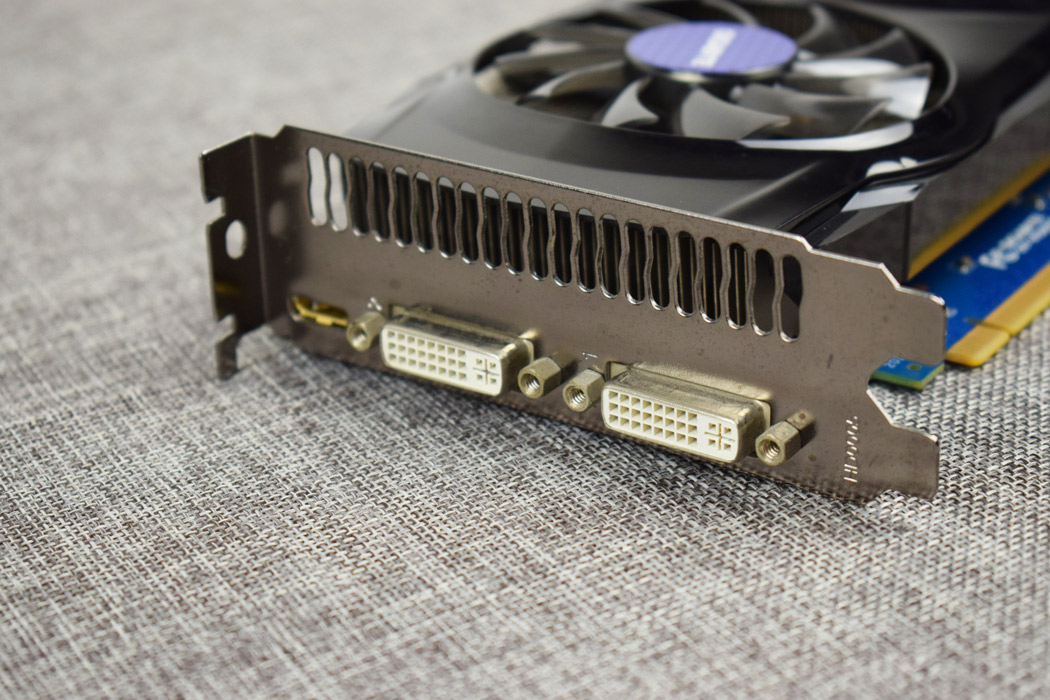 當年它還賣1999，老顯卡GTX560TI死磕新卡測試