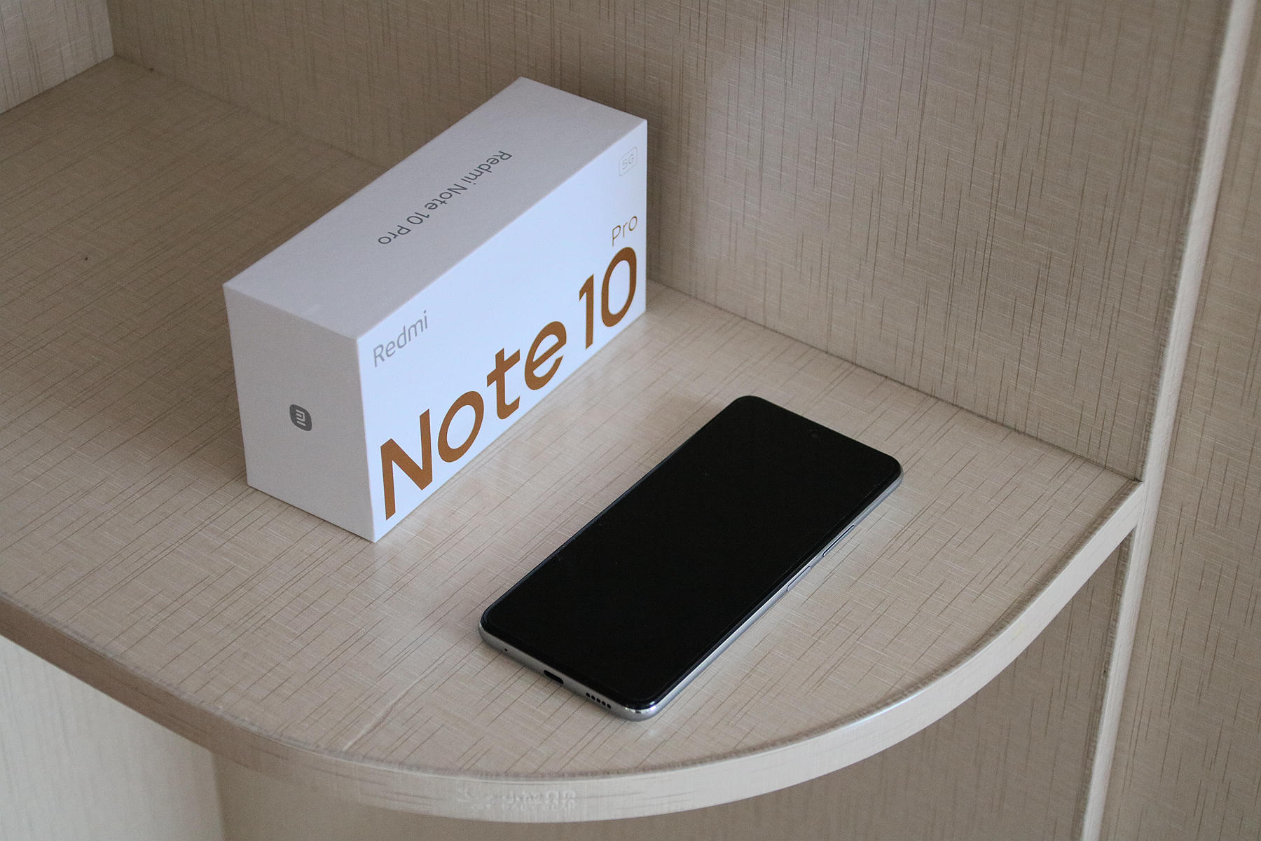 不吹不黑的小米新手機，Redmi Note 10 Pro真實的體驗