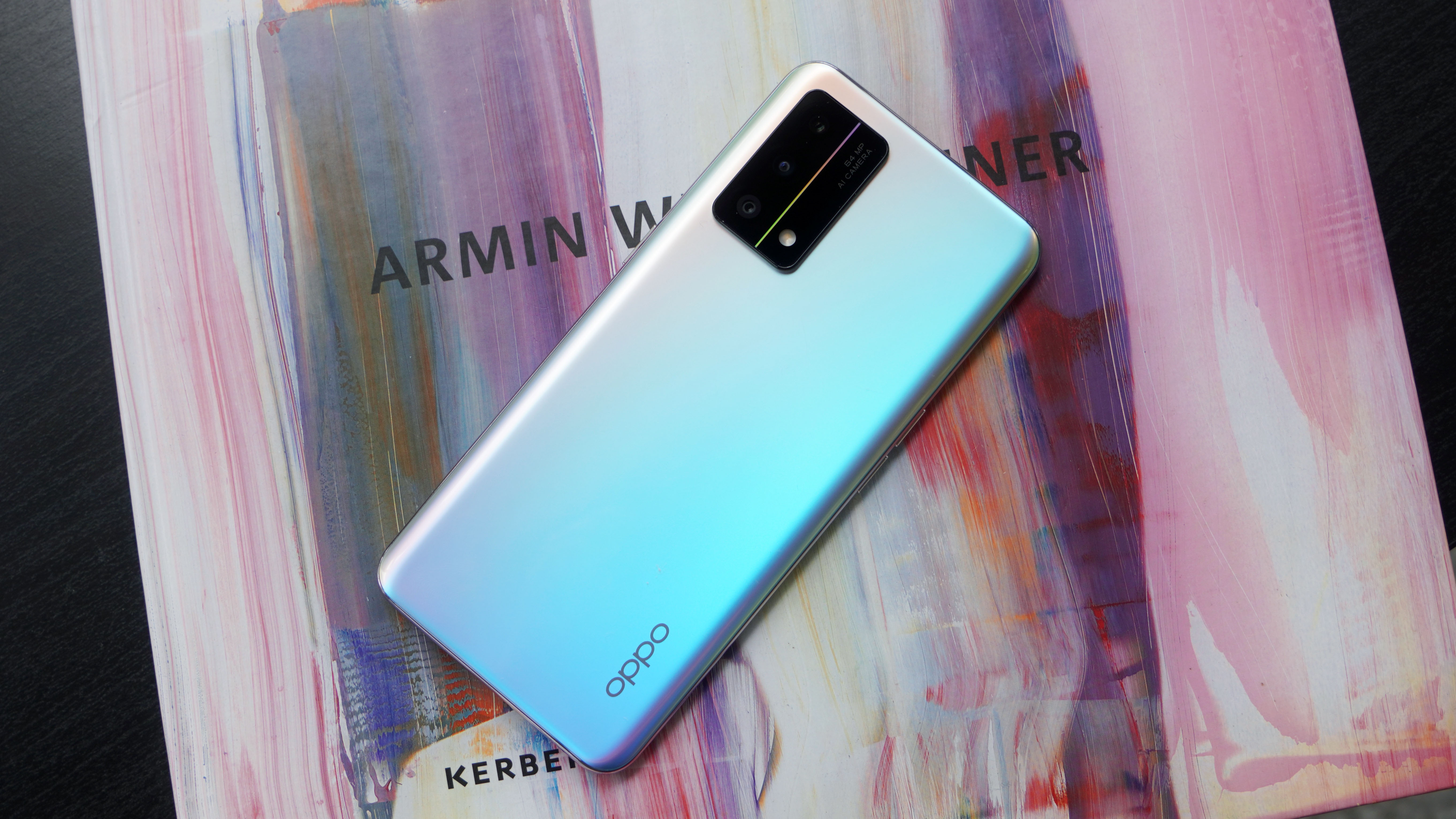 OPPO K9手機如何？上手實測亮點多，充電速度遠超千元級機型