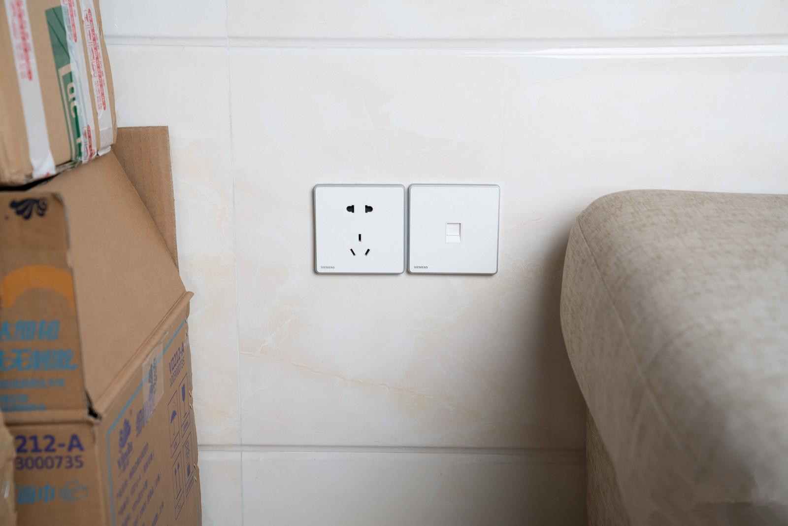 我家用過的wifi設備，快把無線路由器扔掉吧，信號滿格才過癮
