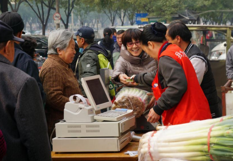 燒了數百億之后，社區團購還是一鍋“夾生飯”