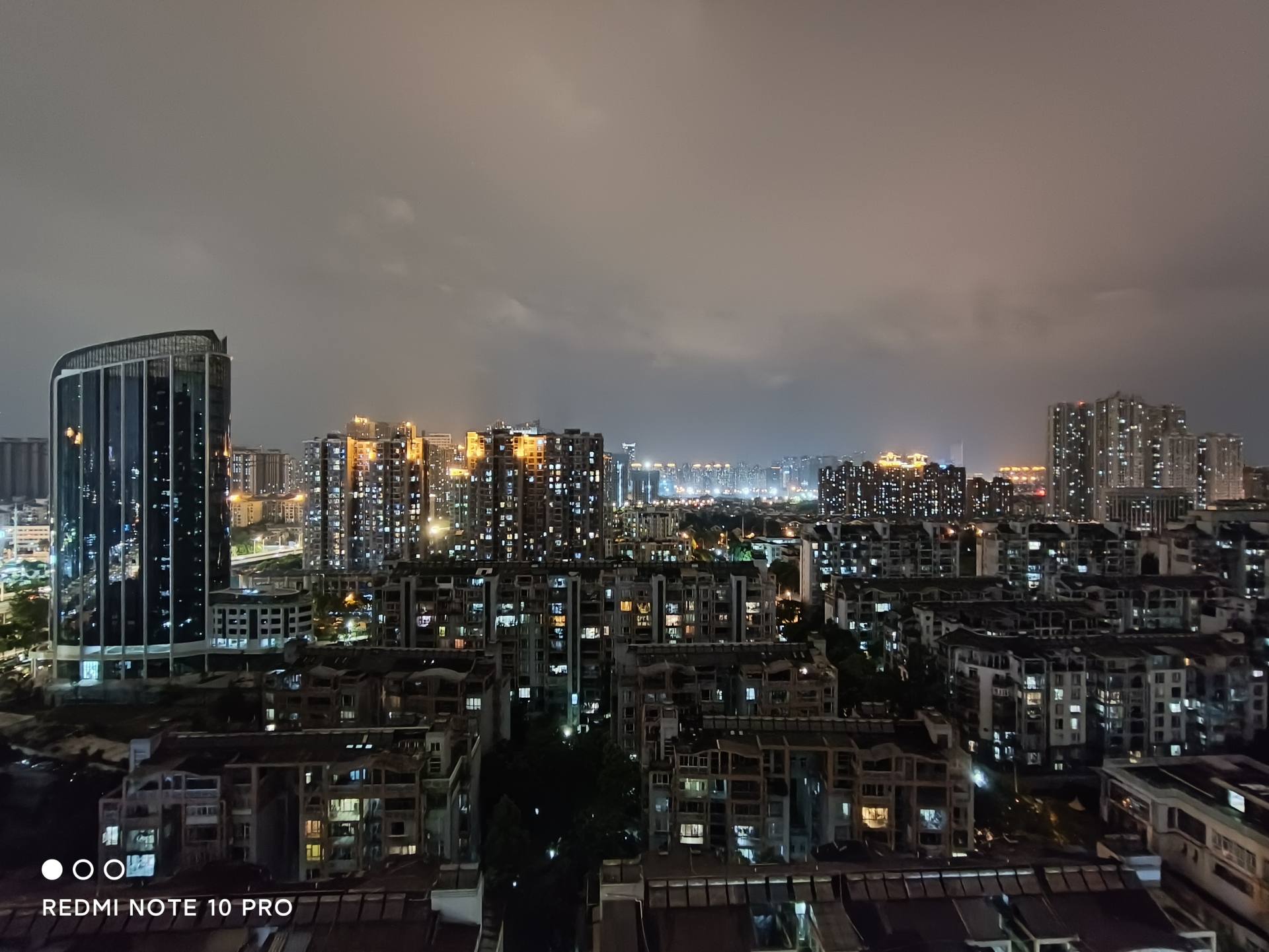 不吹不黑的小米新手機，Redmi Note 10 Pro真實的體驗