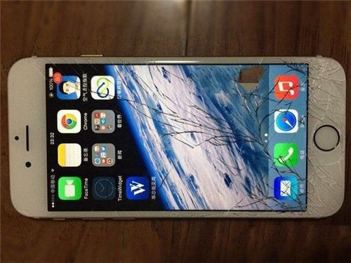 iPhone屏幕壞了還能用，維修幾十元便可搞定