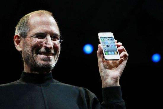 iPhone 4s賣了102.8萬，只因多9個字母和8個數字