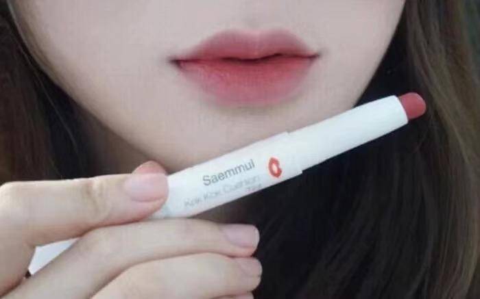 哪款口紅你經常用？夢妝蠟筆口紅不好卸，"權志龍老婆色"順滑