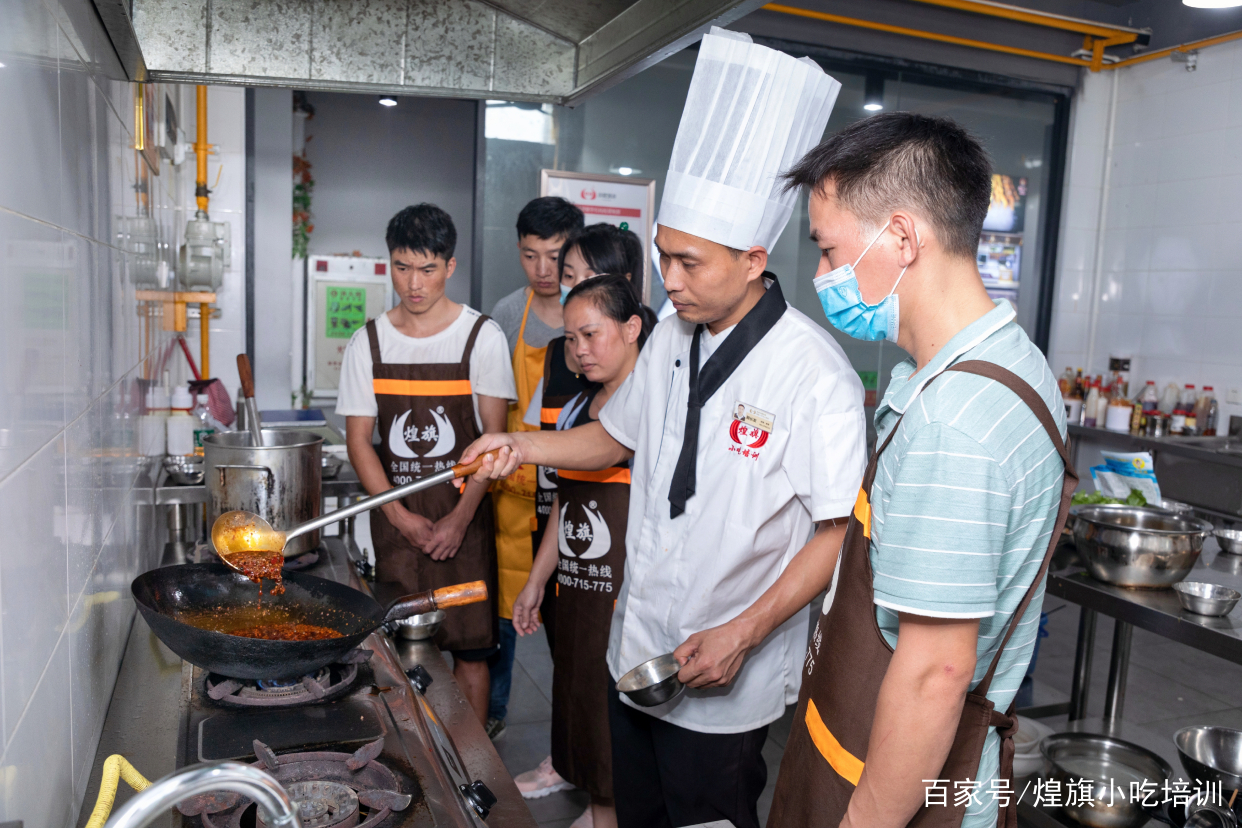 餐飲店鋪租完以后如何籌備開業呢？