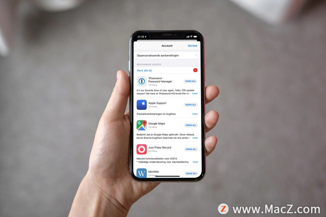 如何在 iPhone 和 iPad 上自動更新應用程序？