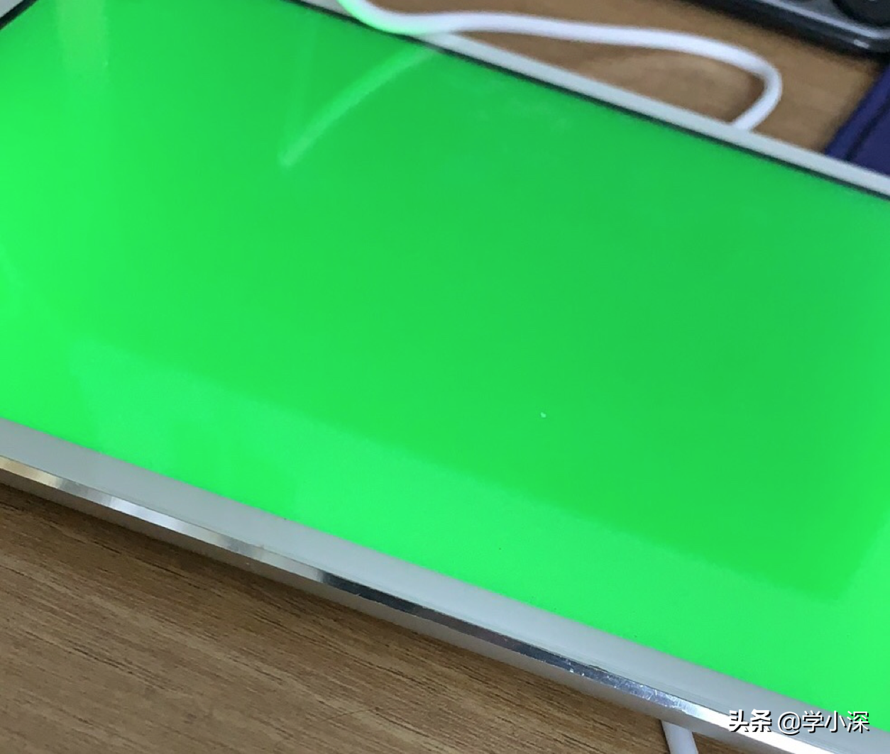 親測iPad mini2降級10.3.3并完美繞ID，8年前的A7現在用著依然很香