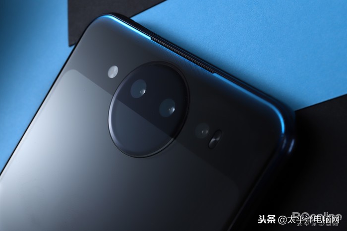 vivo NEX雙屏版評測：誰說科技時尚不能相得益彰？