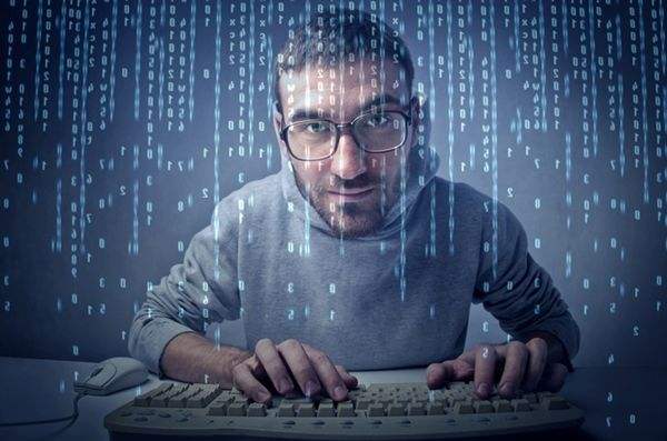 如何自學PHP做一個網站 PHP可以做什么項目？網站 小程序 公眾號
