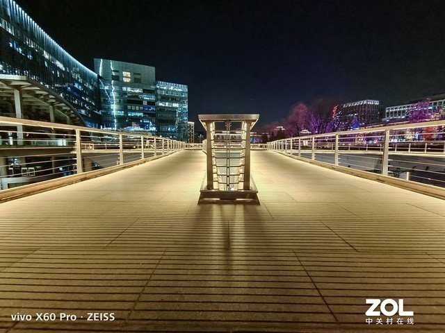 我把iPhone 12賣了，因為vivo X70系列搭載了這個功能