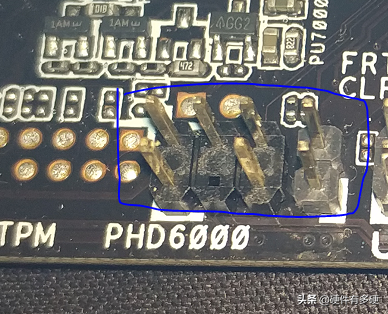 電腦機箱跳線該怎么接？主板的各種接口簡述
