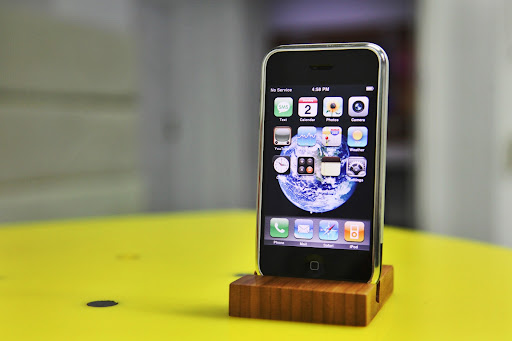 歷代iPhone編年史:從初代iPhone到最新iPhone13|價格盤點