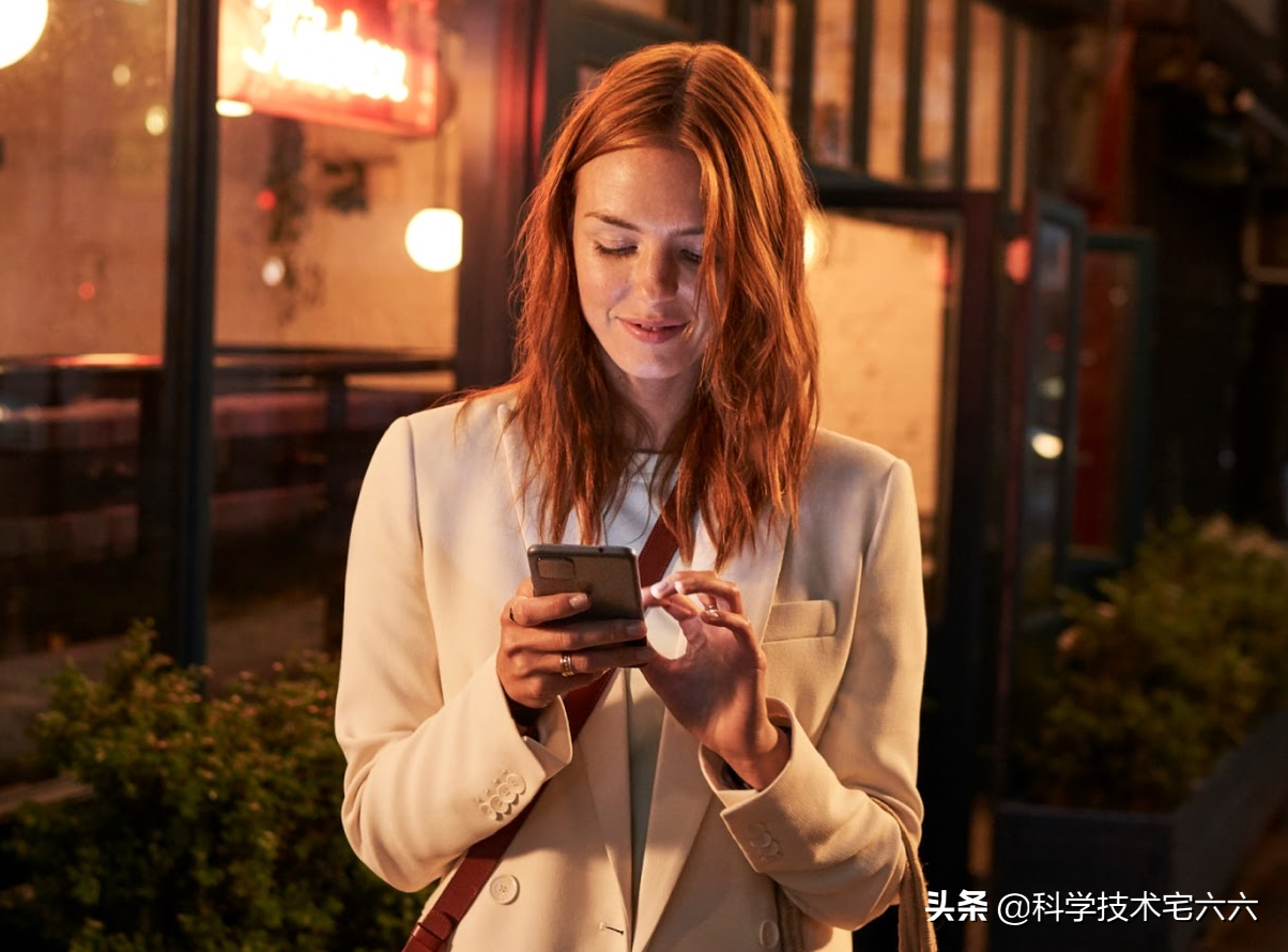 谷歌發布Pixel5，18W充電+背部指紋+雙攝鏡頭