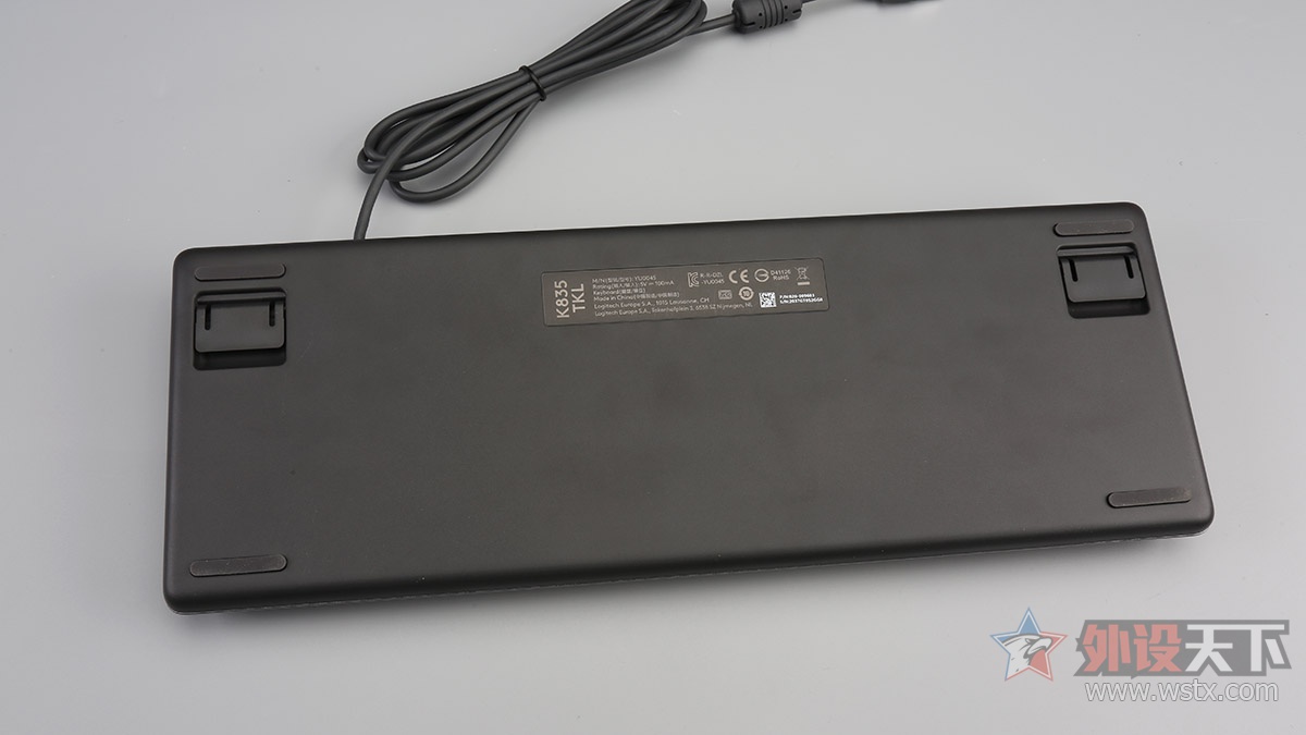 游戲辦公兩不誤：羅技K835機械鍵盤評測