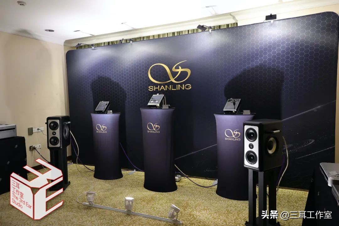 可外帶的“隨身HIFI播放器”，我們用它對比了十倍身價的進口臺機