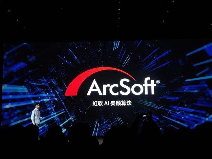 又一神秘富豪出現：掌舵人工智能技術領先企業，只可惜已是美國籍