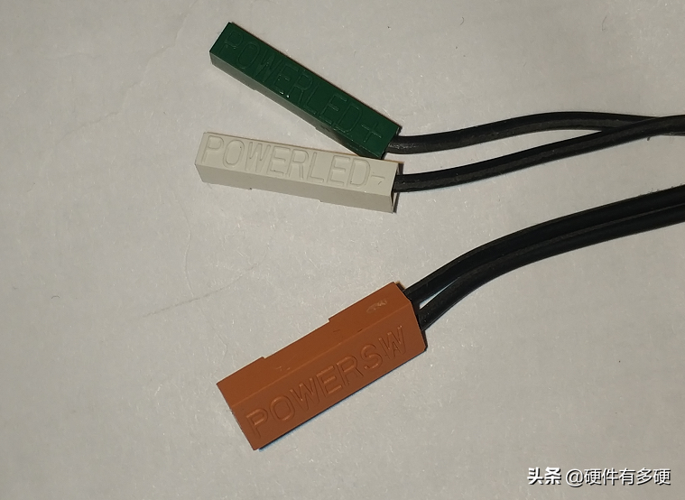 電腦機箱跳線該怎么接？主板的各種接口簡述
