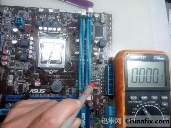 通病蒙蔽了雙眼：華碩P7H55-M 擋1d代碼故障維修篇