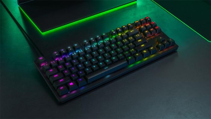 雷蛇推獵魂光蛛競技版游戲機械鍵盤：TKL+光軸